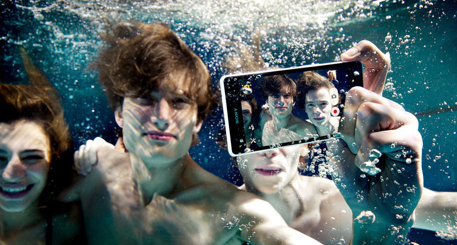xperia zr overview water resistance 1600x860 bc9f2de348e2d33d0ceacb839098102d 940x505