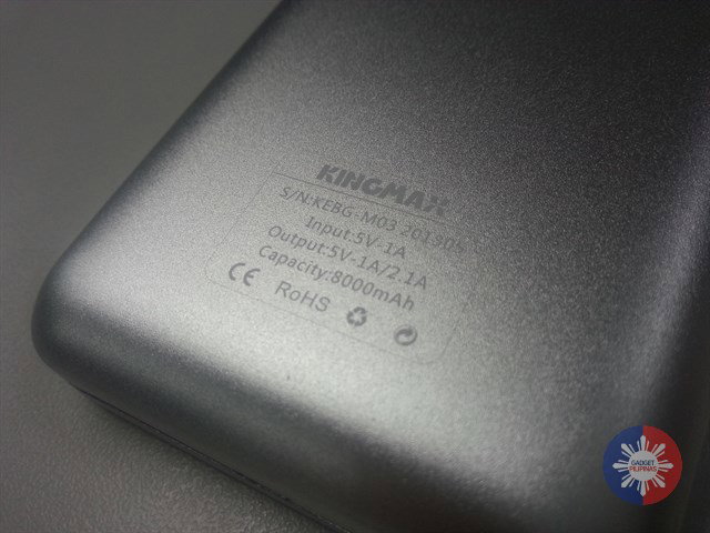 Kingmax 8000 External Battery 11