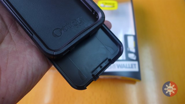 Otterbox Commuter Wallet Series First Impressions 4