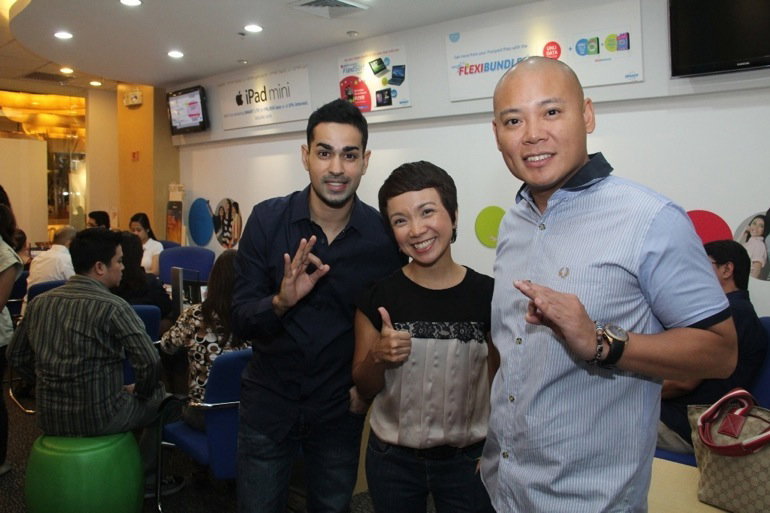 Boys Night Out DJs Sam YG and Tony Toni with Smart Postpaid head Kathy Carag