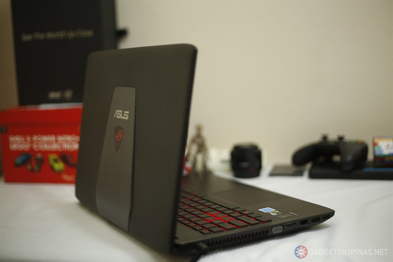 ASUS ROG33