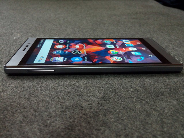 cm zoom left