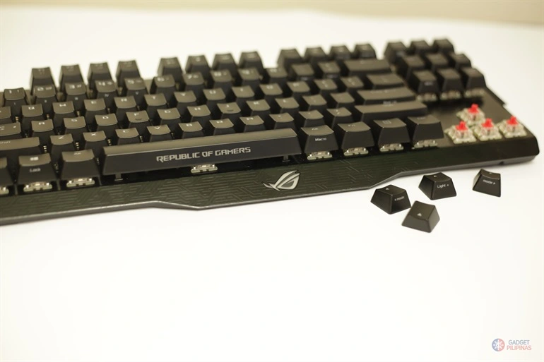 ASUS ROG Claymore 9