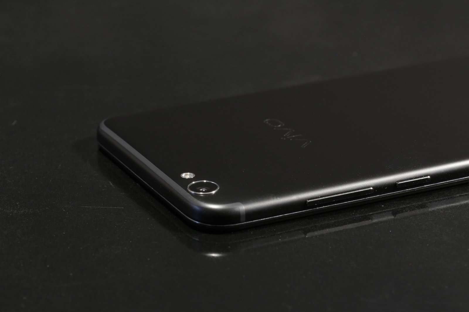 v5s black1