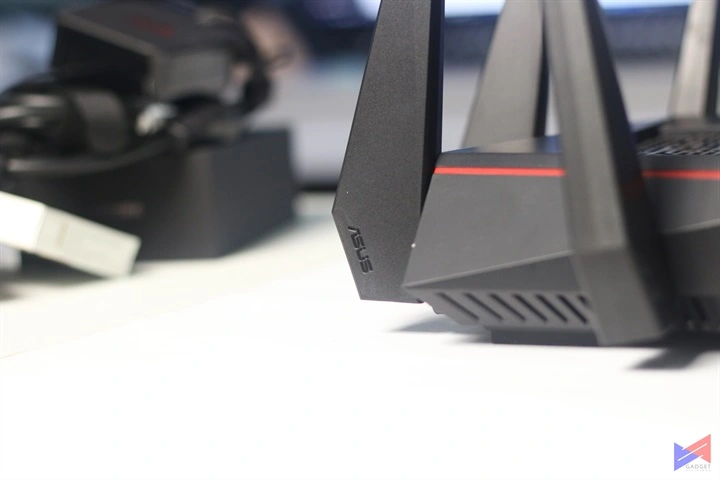 ASUS AC5300 20
