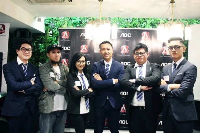 aoc king 06