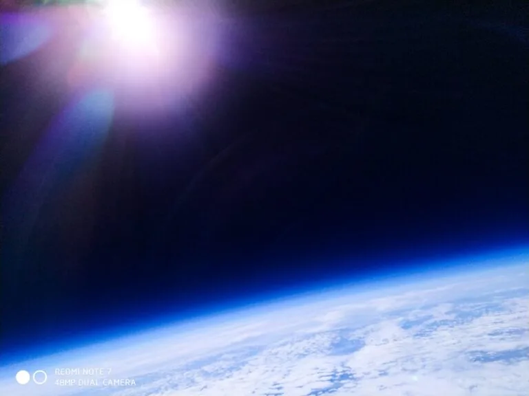 redmi note 7 space photo 1