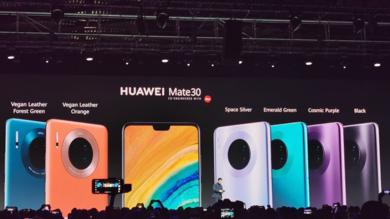 Huawei Mate 30 Series35
