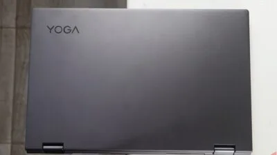 Lenovo Yoga C640 Review Back Cover