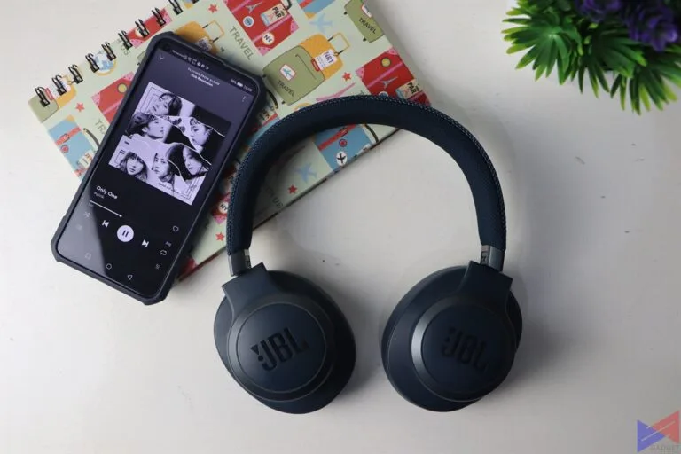 JBL LIVE 650BTNC Front 1