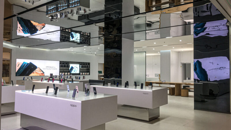OPPO Store Ayala Malls Manila Bay 1