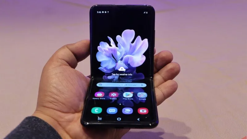 Galaxy Z Flip 16
