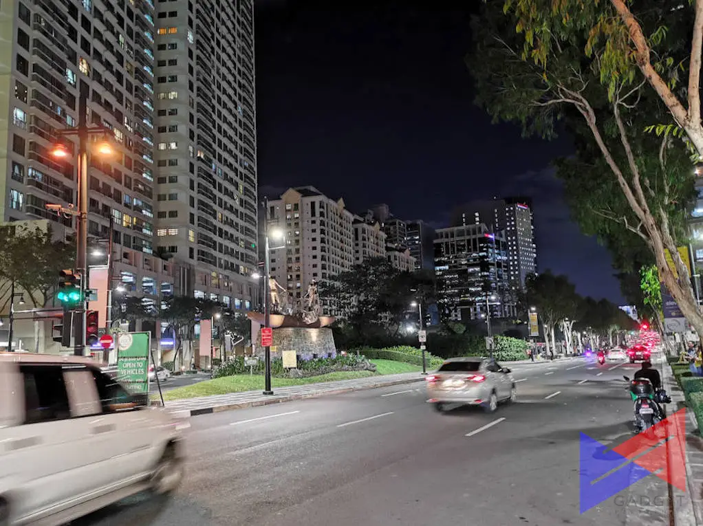 huawei mate 30 review rear night 2