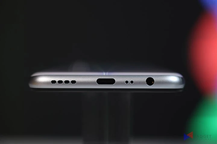Realme 6 Product Photos 17