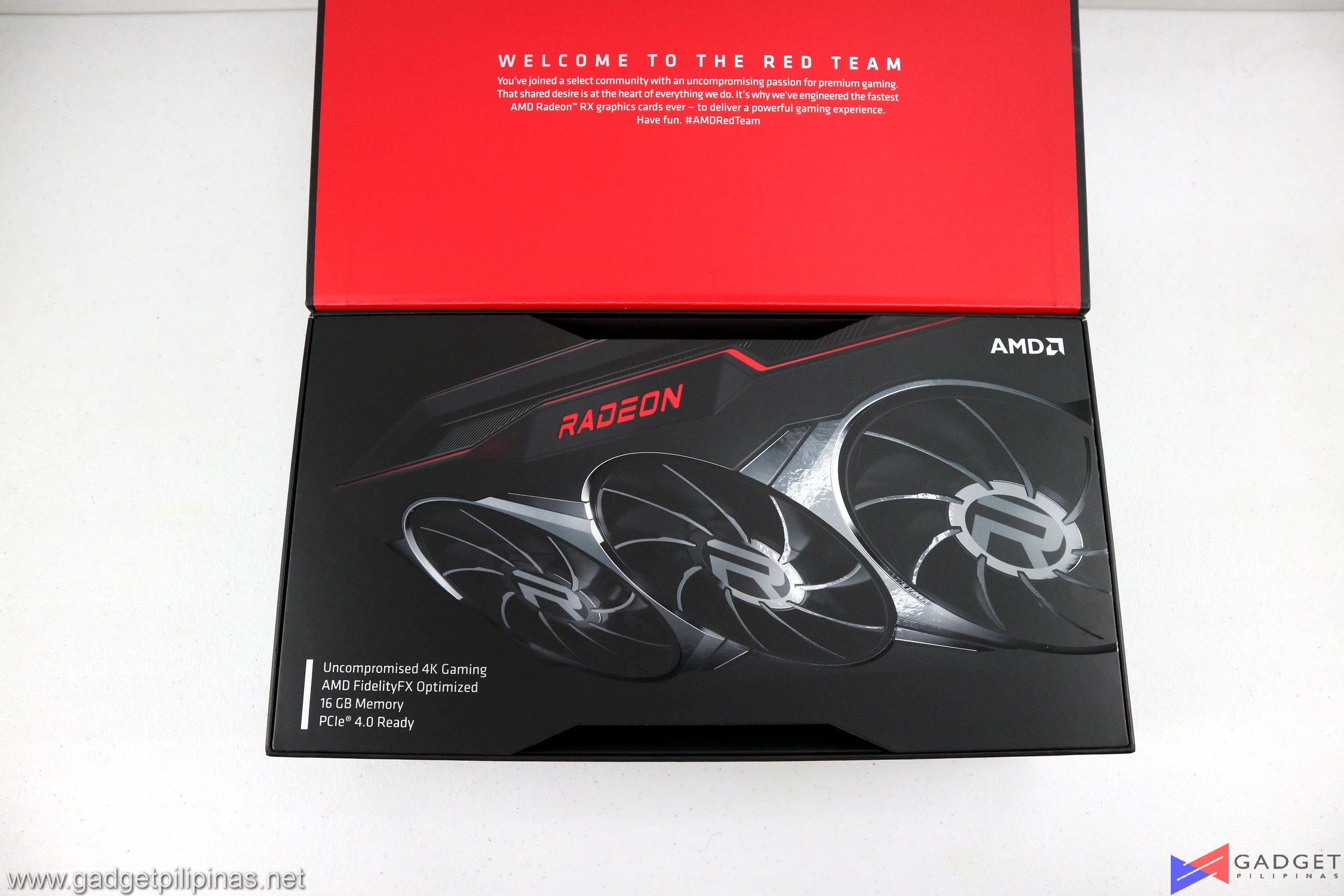 AMD Radeon RX 6800 XT Review Box