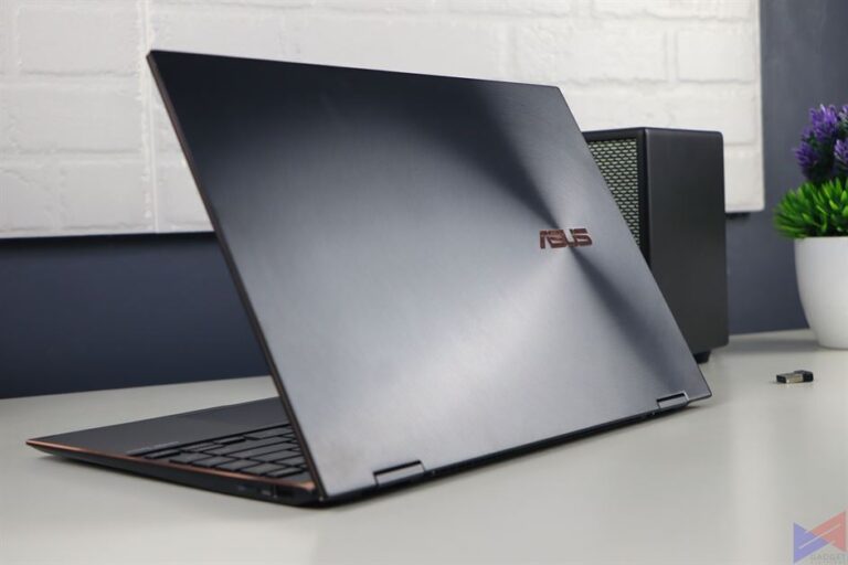 ASUS ZenBook Flip S UX371EA 35