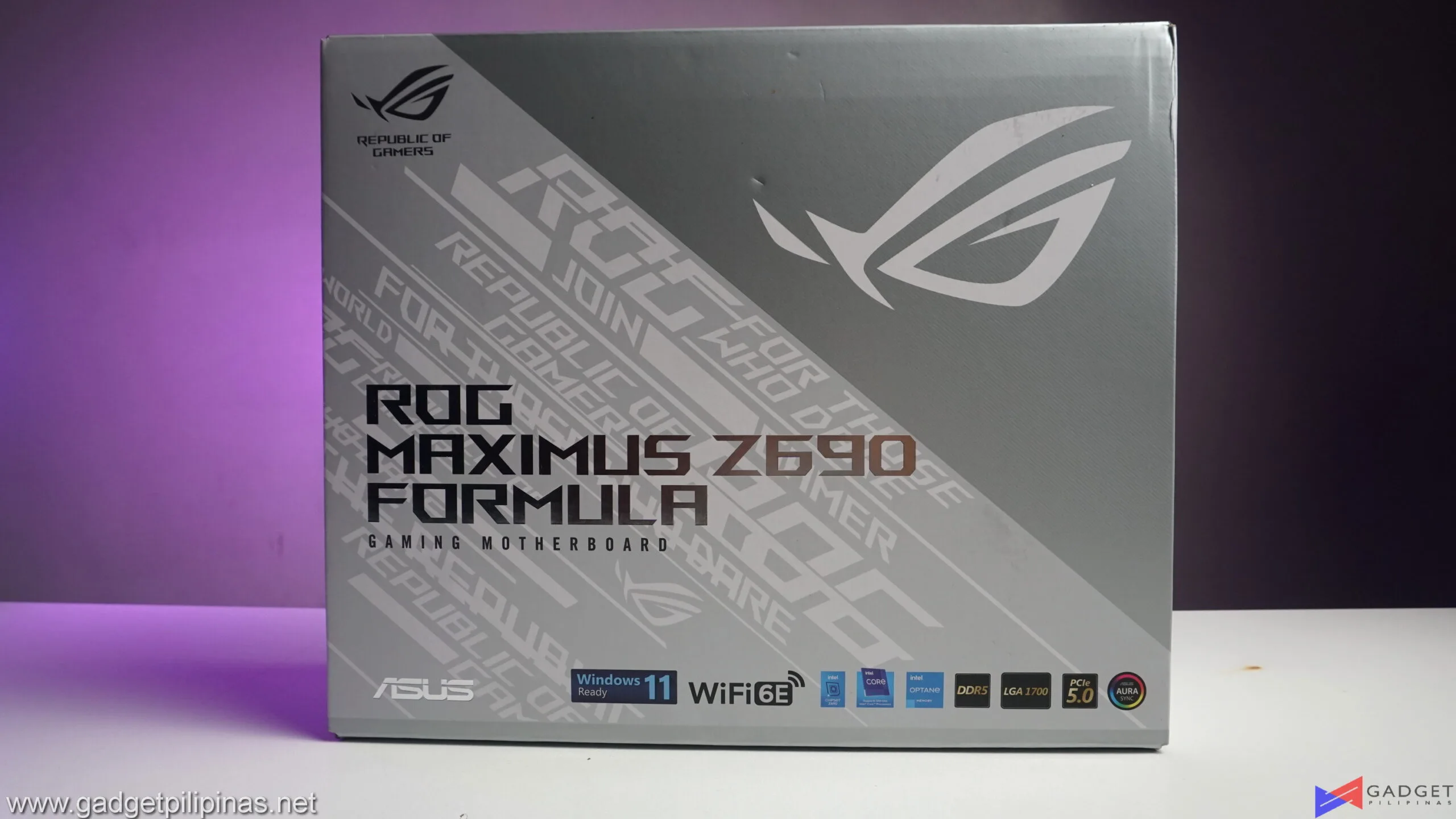ASUS ROG Maximus Z690 Formula Motherboard Review 002