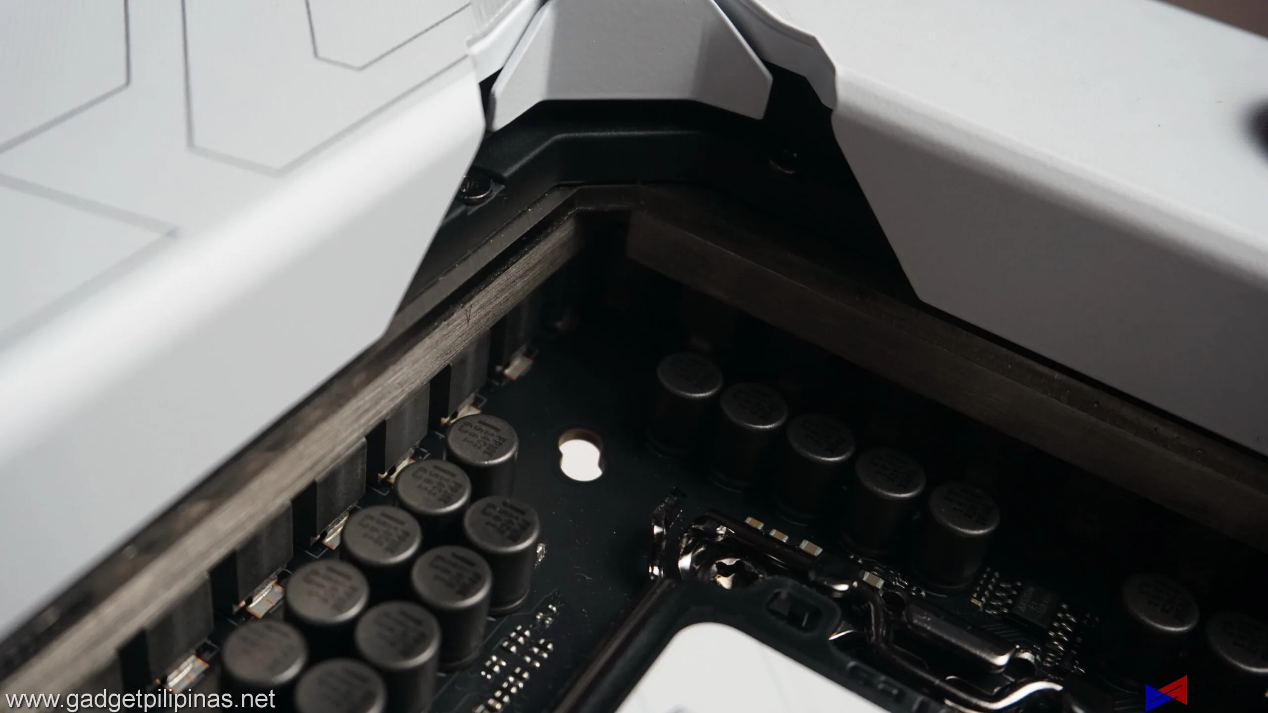 ASUS ROG Maximus Z690 Formula Motherboard Review 072