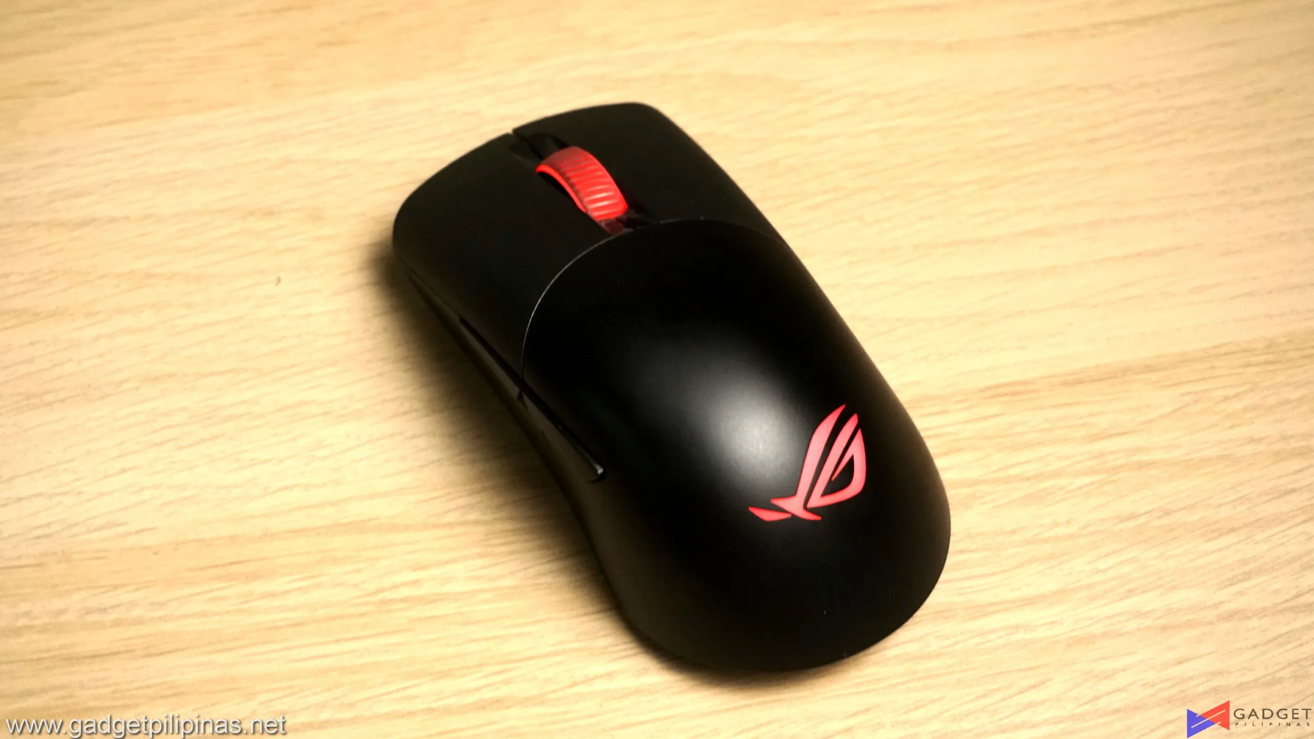 TUF and ROG Christmas Gift Ideas for Gamers ROG Keris Wireless 12