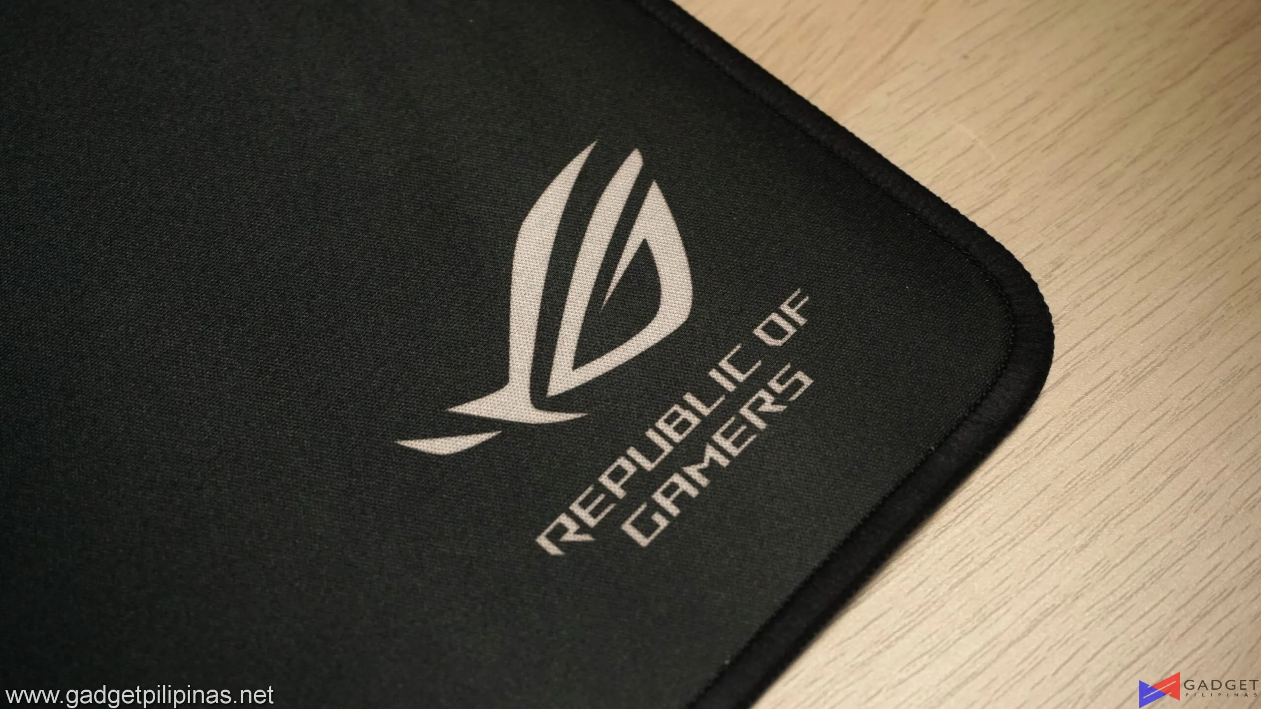 TUF and ROG Christmas Gift Ideas for Gamers ROG Sheath XXL 04