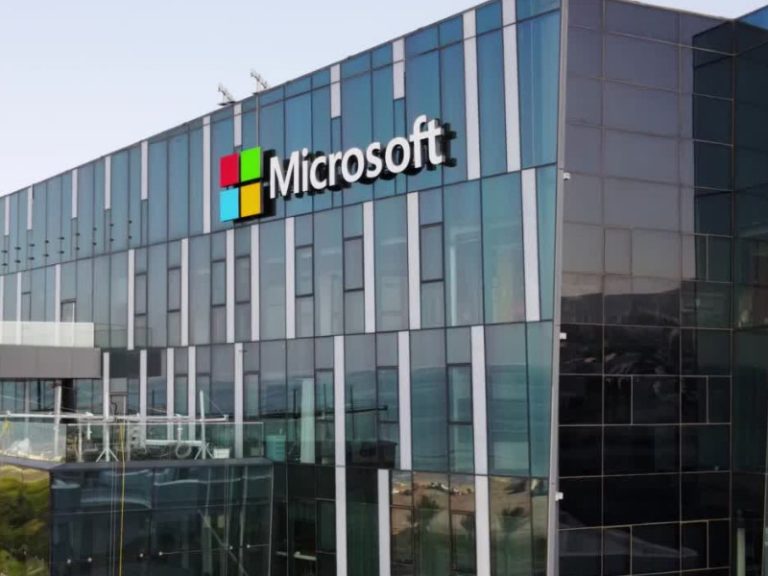 Microsoft - Lay off - 1