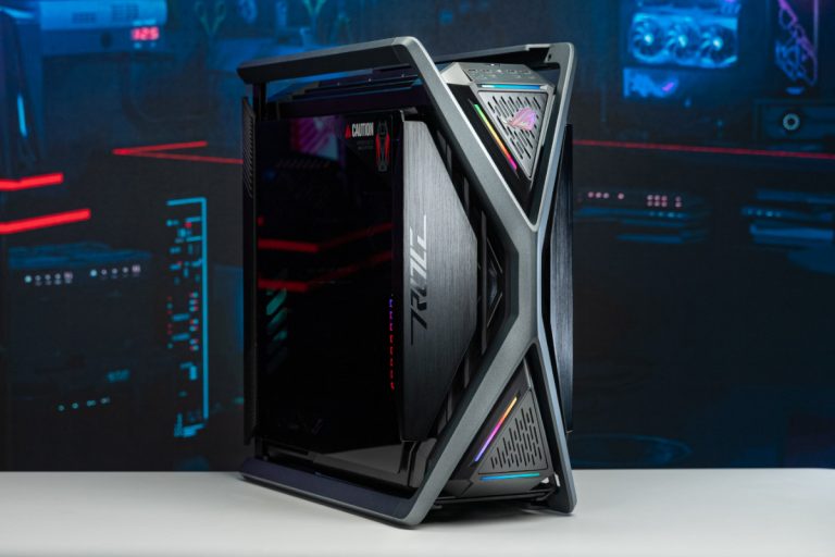 ROG Hyperion GR701 - CES 2023 - 2