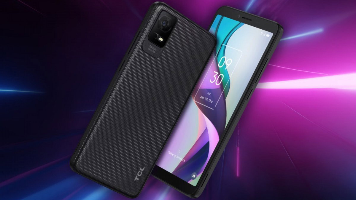 TCL-Ion-X-removable-battery-phone