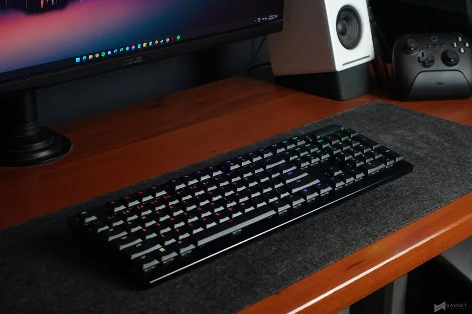 Razer DeathStalker V2 Pro Review (92)