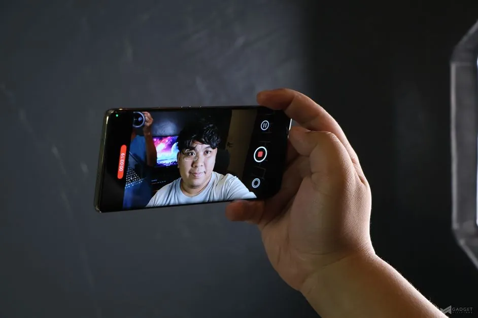 Infinix ZERO 30 (1)