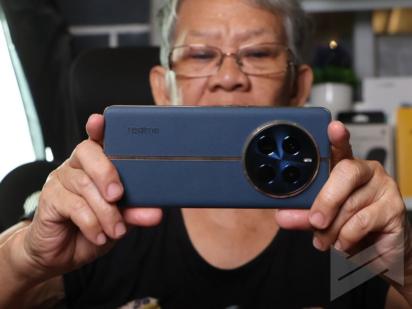 realme 12 Pro Plus 5G Unit (1)