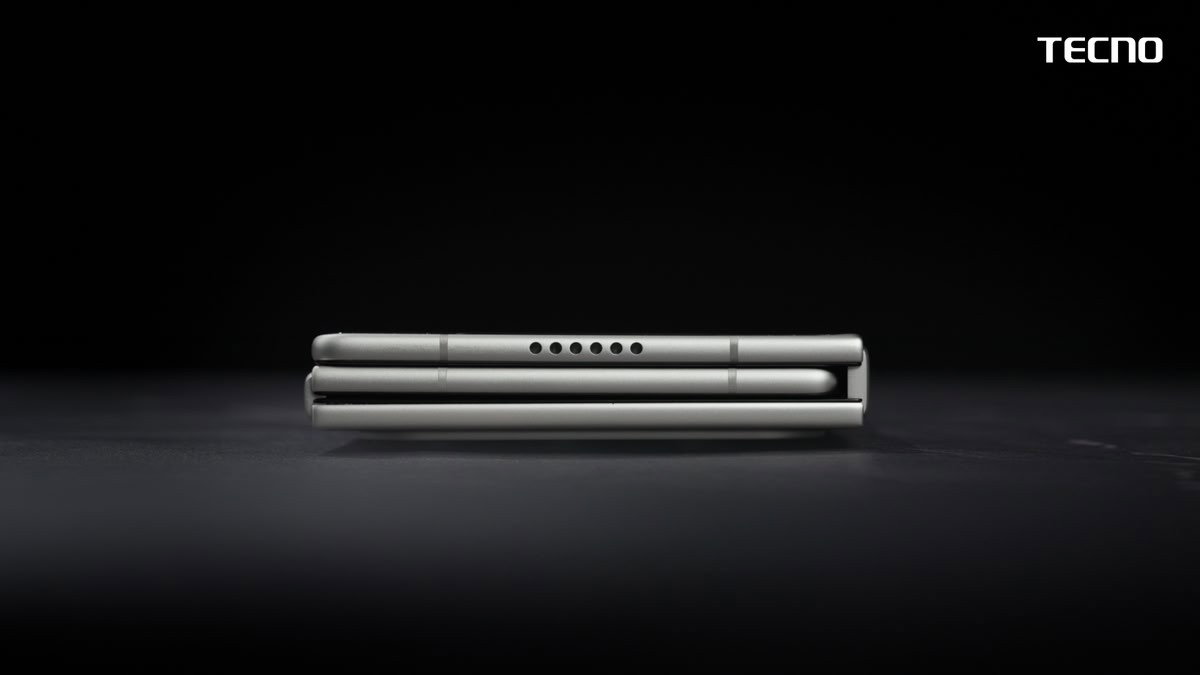 TECNO foldable 1