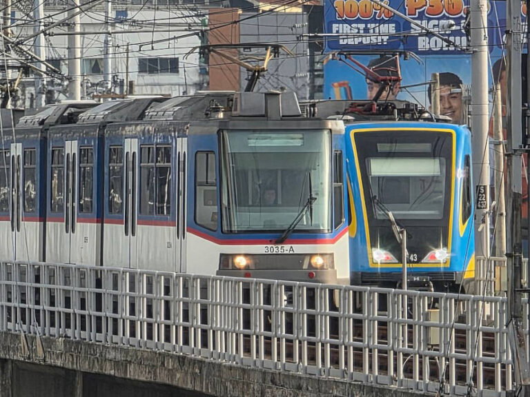 MRT3 socmed
