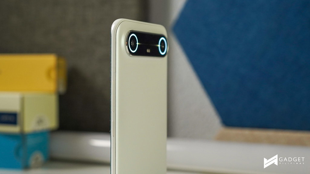 TECNO Slim Review 03