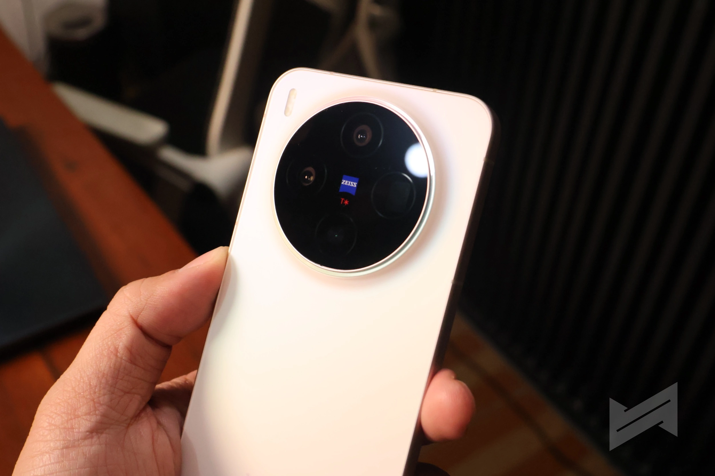 vivo 12,000mAh battery phone banner