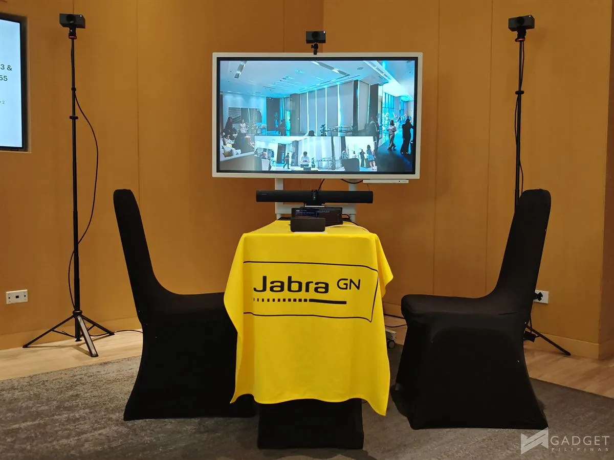 Jabra Evolve3 and PanaCast Room Kit Philippines (74)