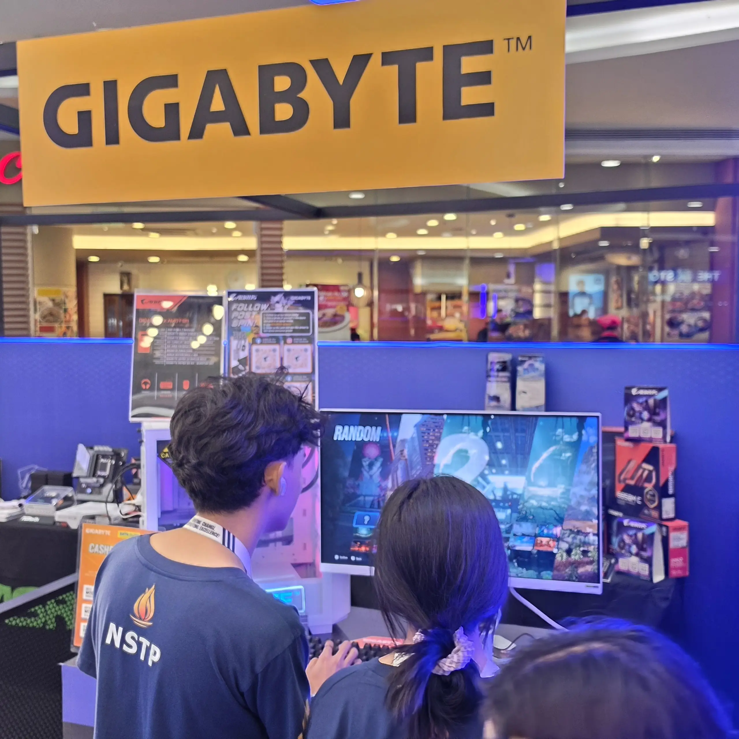 SM GeekCon DX AMD Gigabyte PH