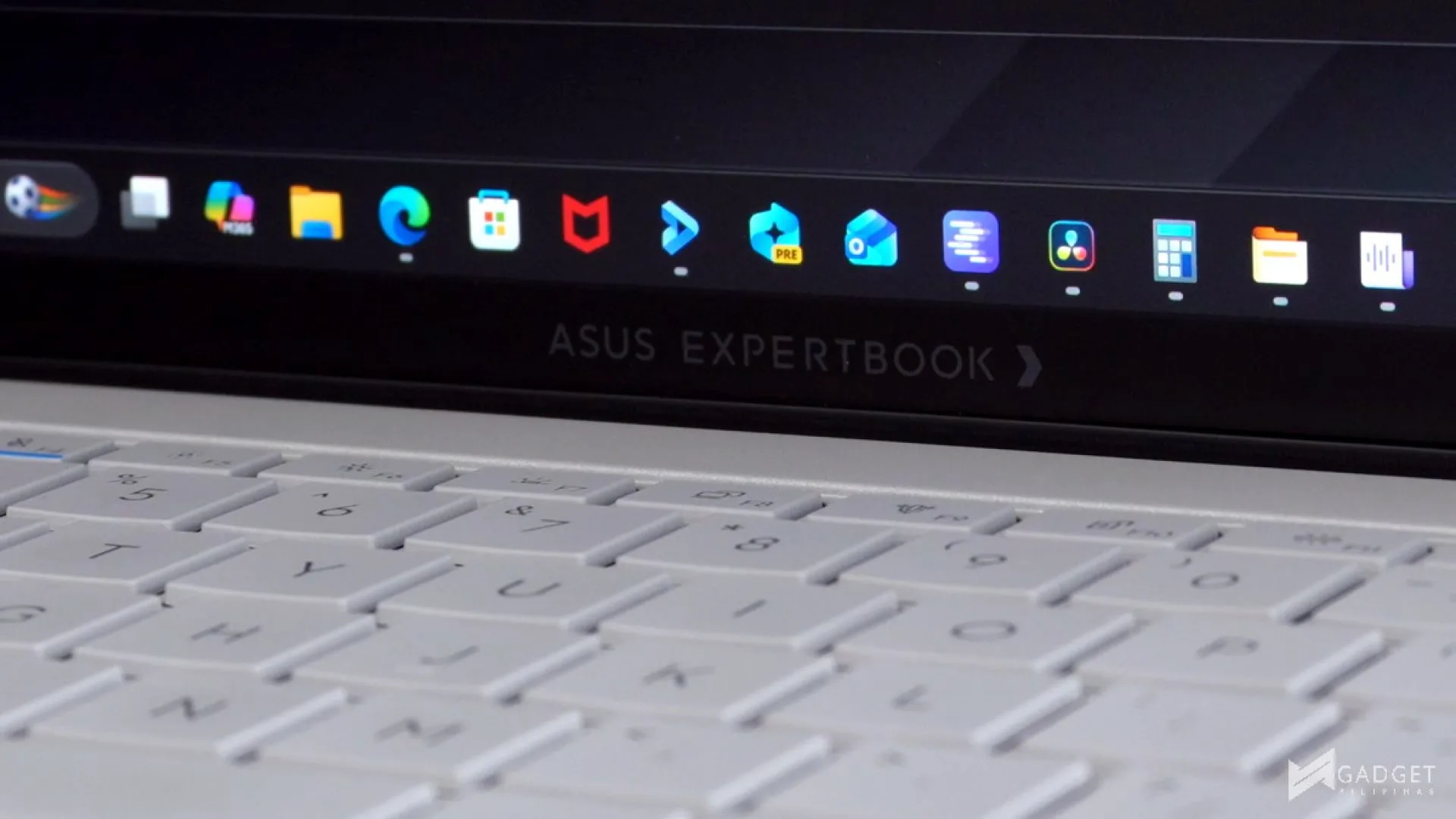 ASUS ExpertBook Ultra Philippines 014