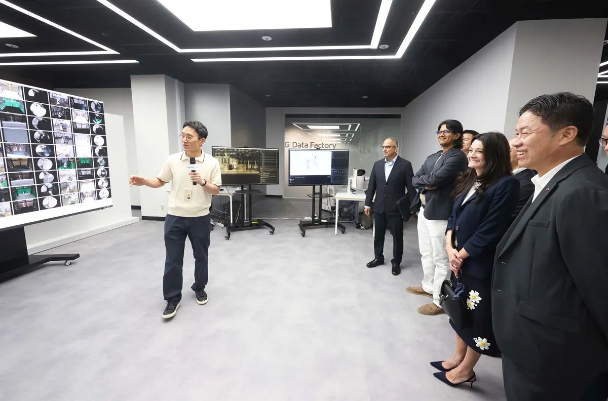 LG Data Factory 03