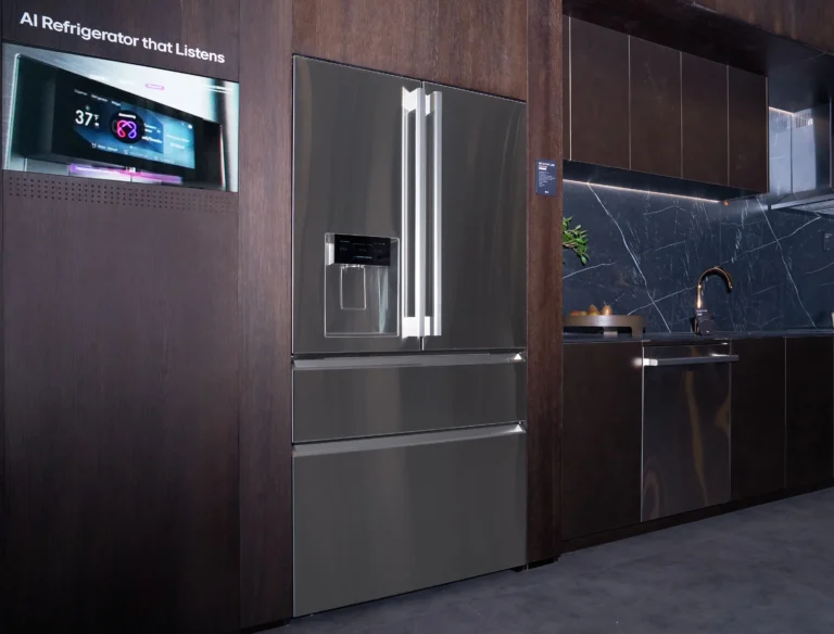 LG IFA 2026: the LG SIGNATURE refrigerator with conversational AI and a 6.8-inch LCD display