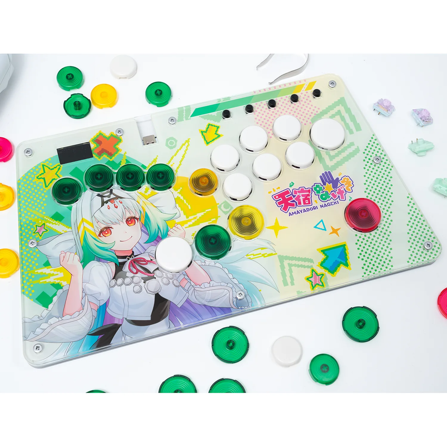 The limited-edition Rushbox Mini collaboration model with Amayadori Nageki artwork on its top panel