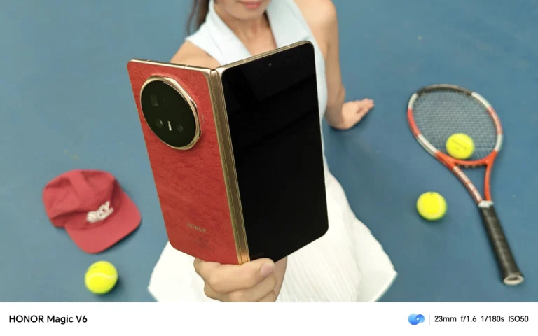 HONOR Magic V6 key visual of the foldable smartphone in a lifestyle setting
