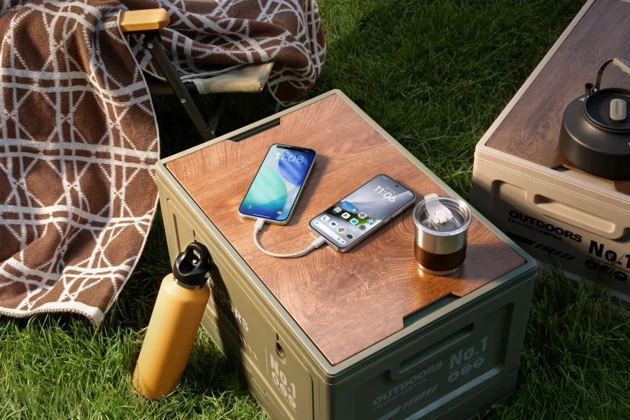 POCO F9 Series reverse charging on the go