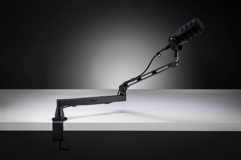RØDE LPA1 low-profile studio arm with a PodMic mounted on a desk