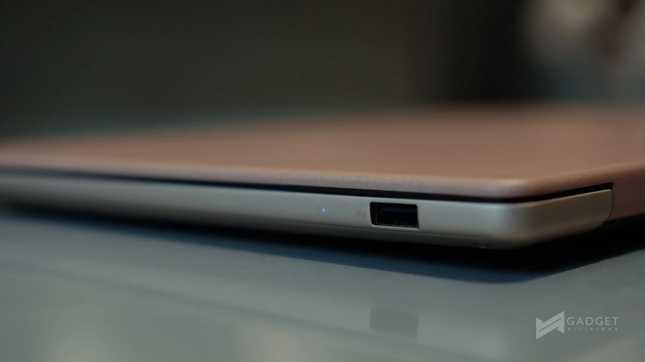 ASUS Zenbook 14 featured article right port