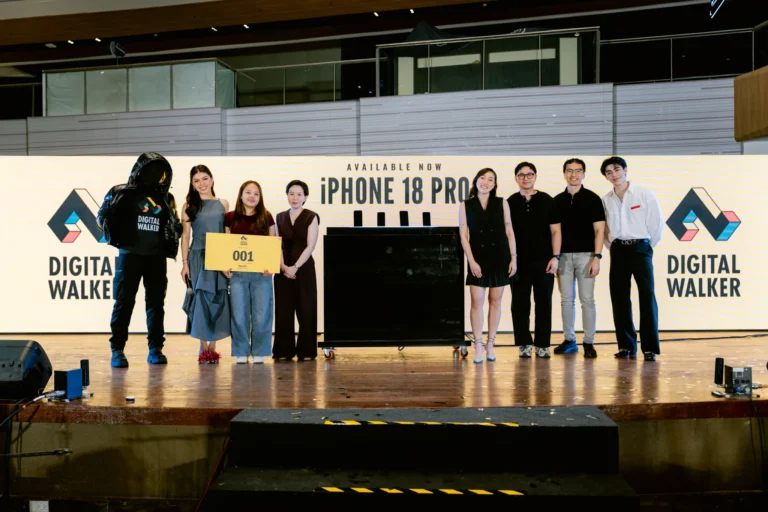 Digital Walker iPhone 18 Pro midnight launch: the first customers in line hold the 001 queue sign at Glorietta