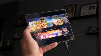 DroidDeck on Galaxy Z Fold8