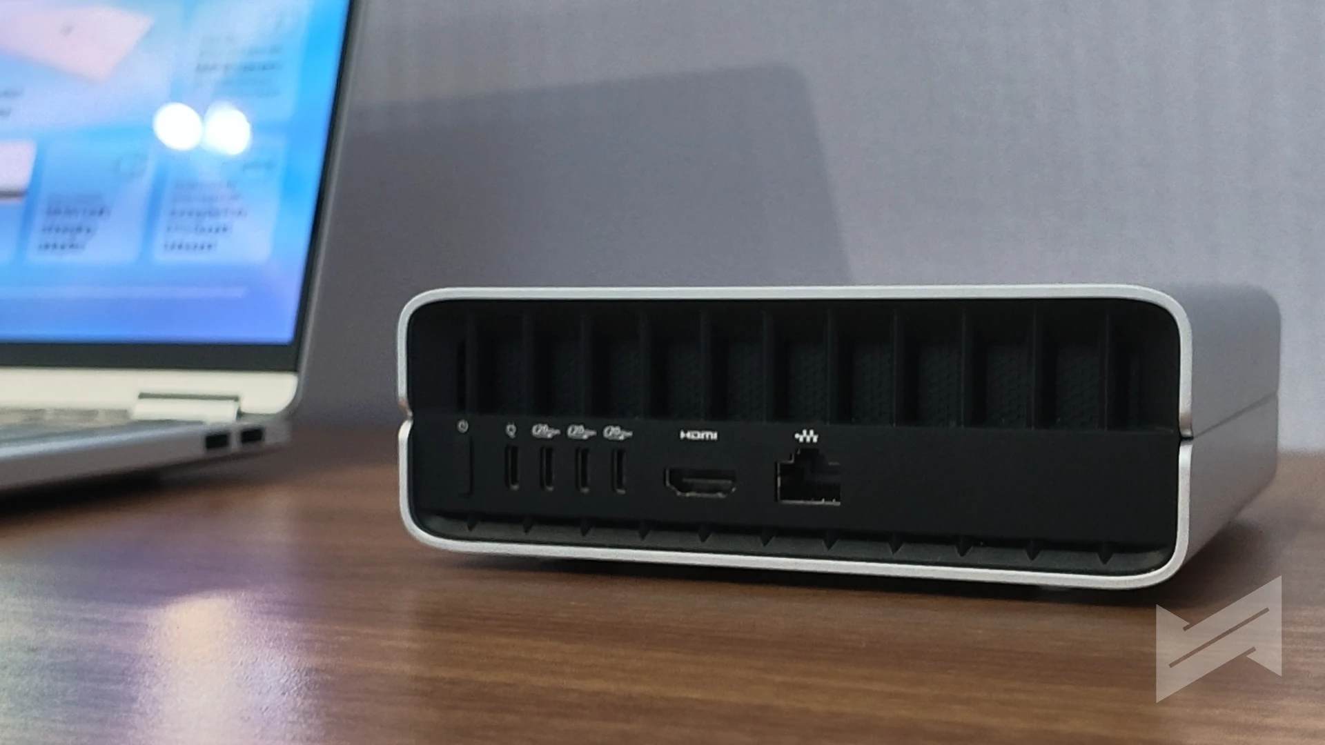 HP OmniDesk Mini Desktop PC