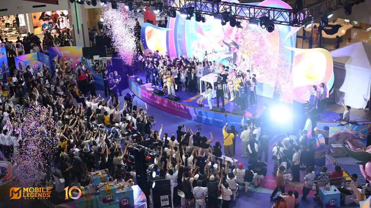 MLBB Anniversary Crowd