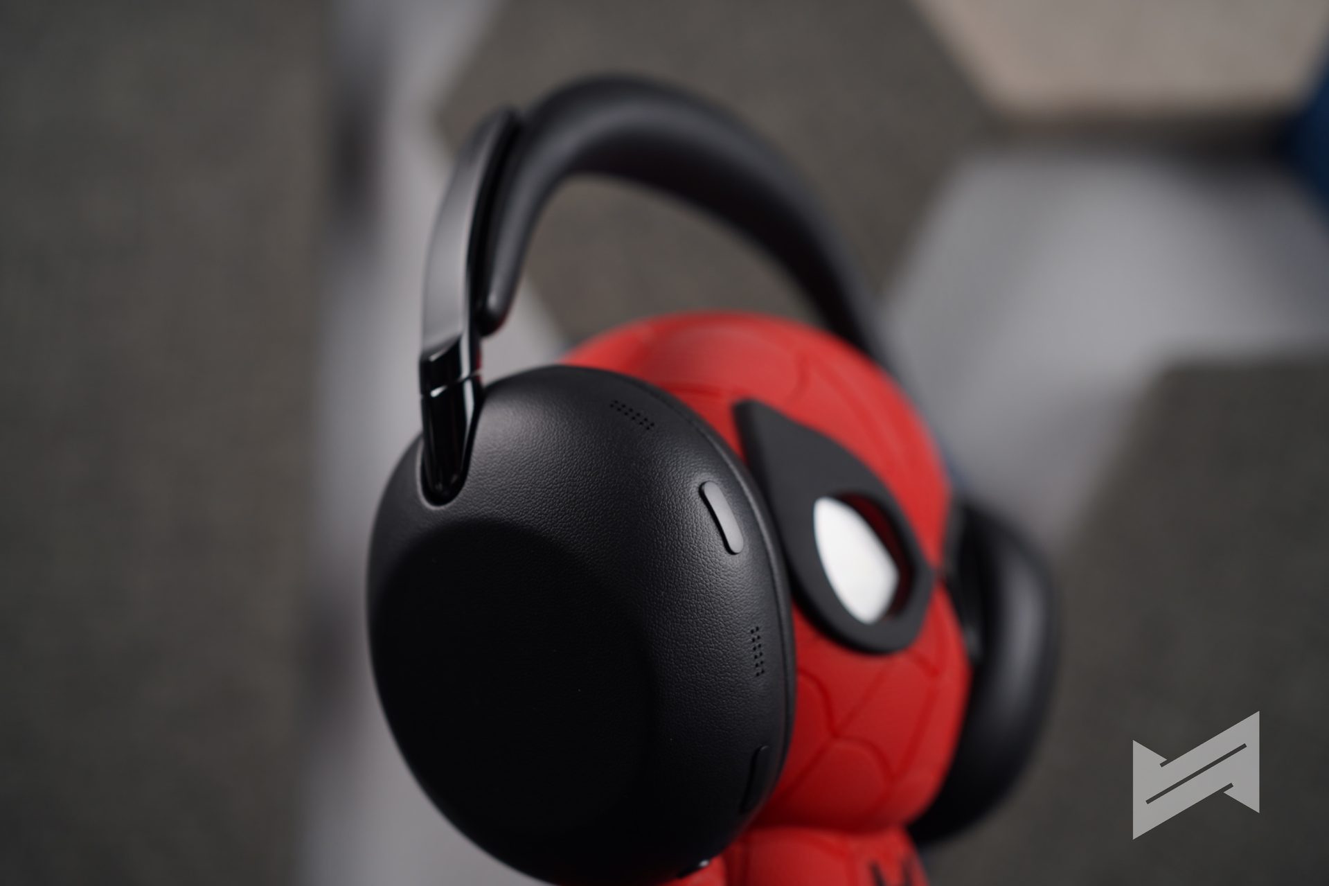 Sony 1000X The Collexion 8