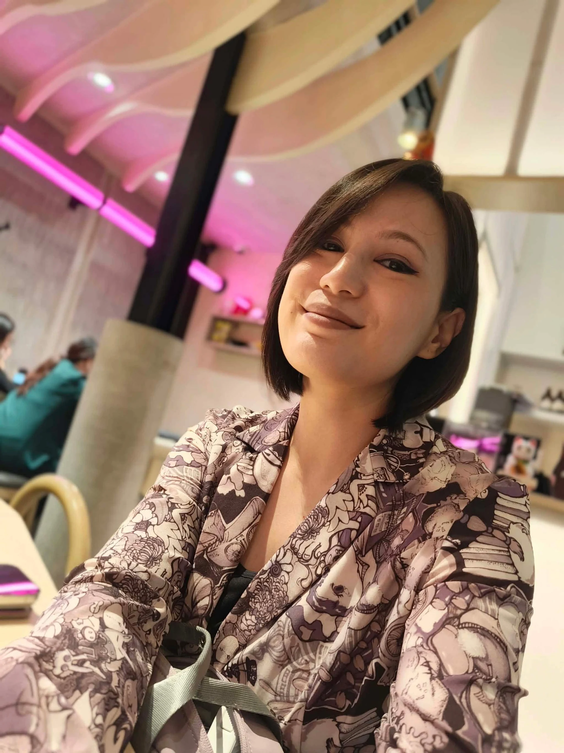 TECNO Camon Slim 5G Sample Photo 06
